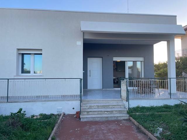 casa indipendente in affitto a Siracusa in zona Scala Greca