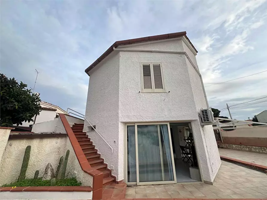 casa indipendente in affitto a Siracusa in zona Fontane Bianche
