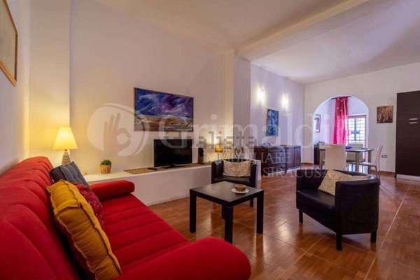 appartamento in affitto a Siracusa in zona Isola Ortigia