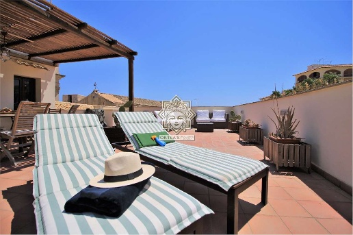 appartamento in affitto a Siracusa in zona Isola Ortigia