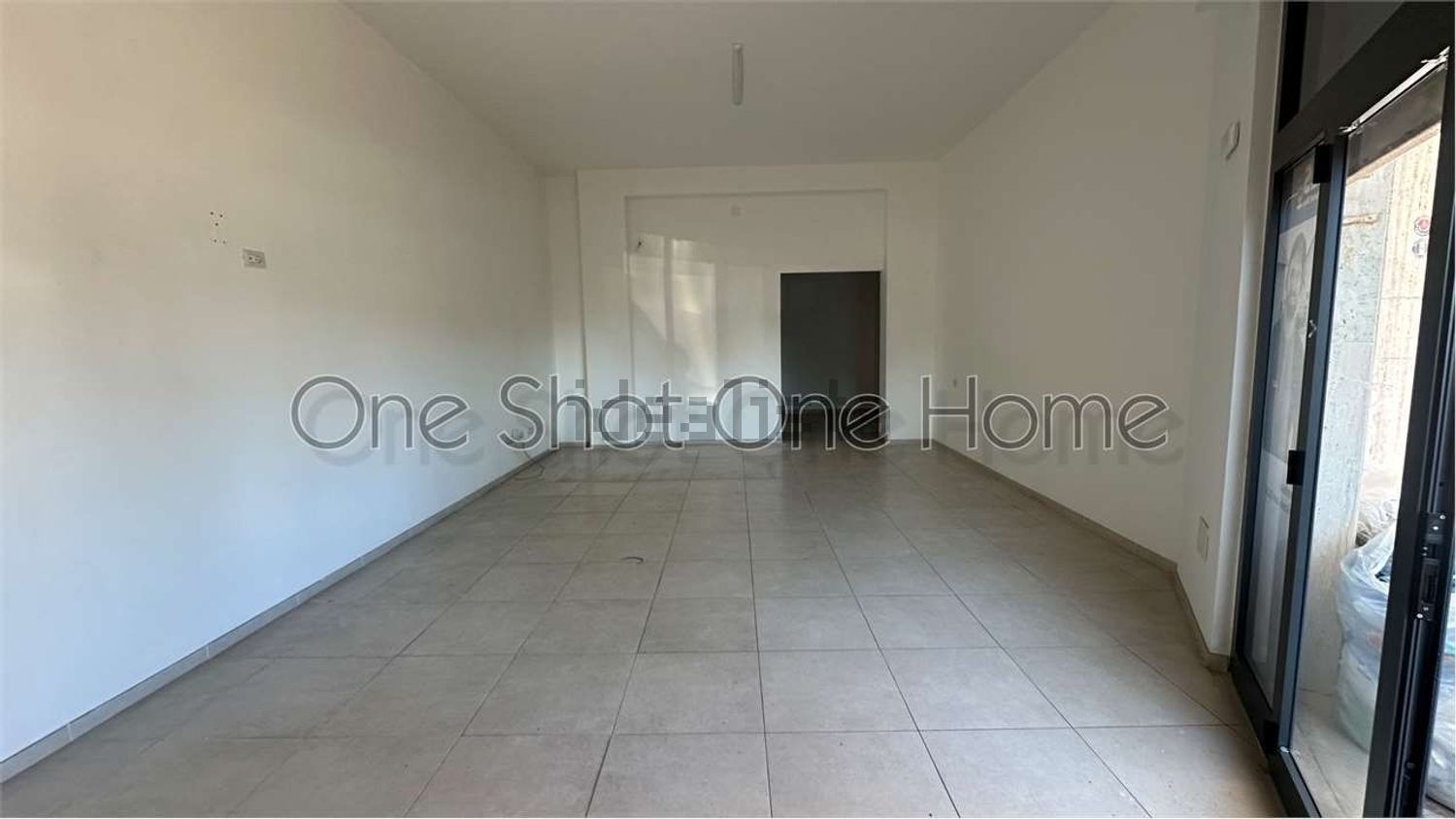 negozio in affitto a Siracusa in zona Scala Greca