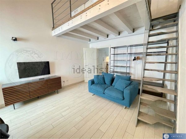 appartamento in affitto a Siracusa in zona Isola Ortigia