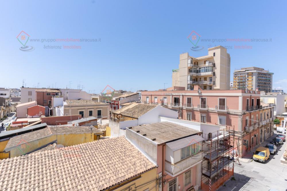 appartamento in affitto a Siracusa in zona Borgata