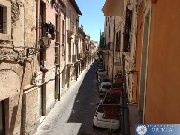 appartamento in affitto a Siracusa in zona Isola Ortigia