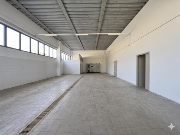 locale di sgombero in affitto a Siracusa