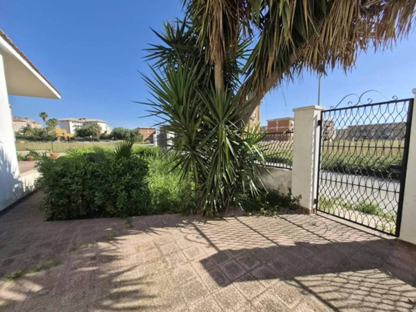 casa indipendente in affitto a Siracusa in zona Grottasanta