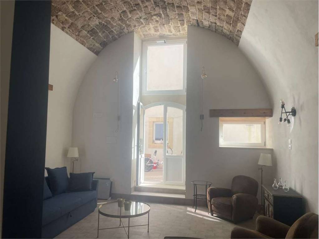 appartamento in affitto a Siracusa in zona Isola Ortigia