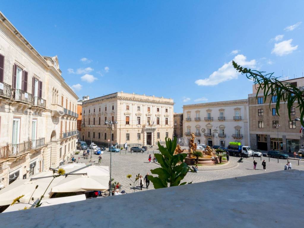 appartamento in affitto a Siracusa in zona Isola Ortigia