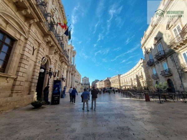 appartamento in affitto a Siracusa in zona Isola Ortigia