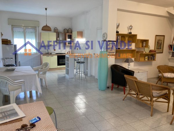 casa indipendente in affitto a Siracusa in zona Arenella