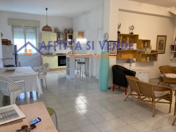 casa indipendente in affitto a Siracusa in zona Arenella