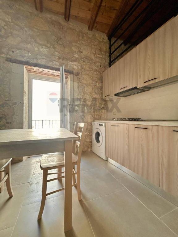 appartamento in affitto a Siracusa in zona Isola Ortigia
