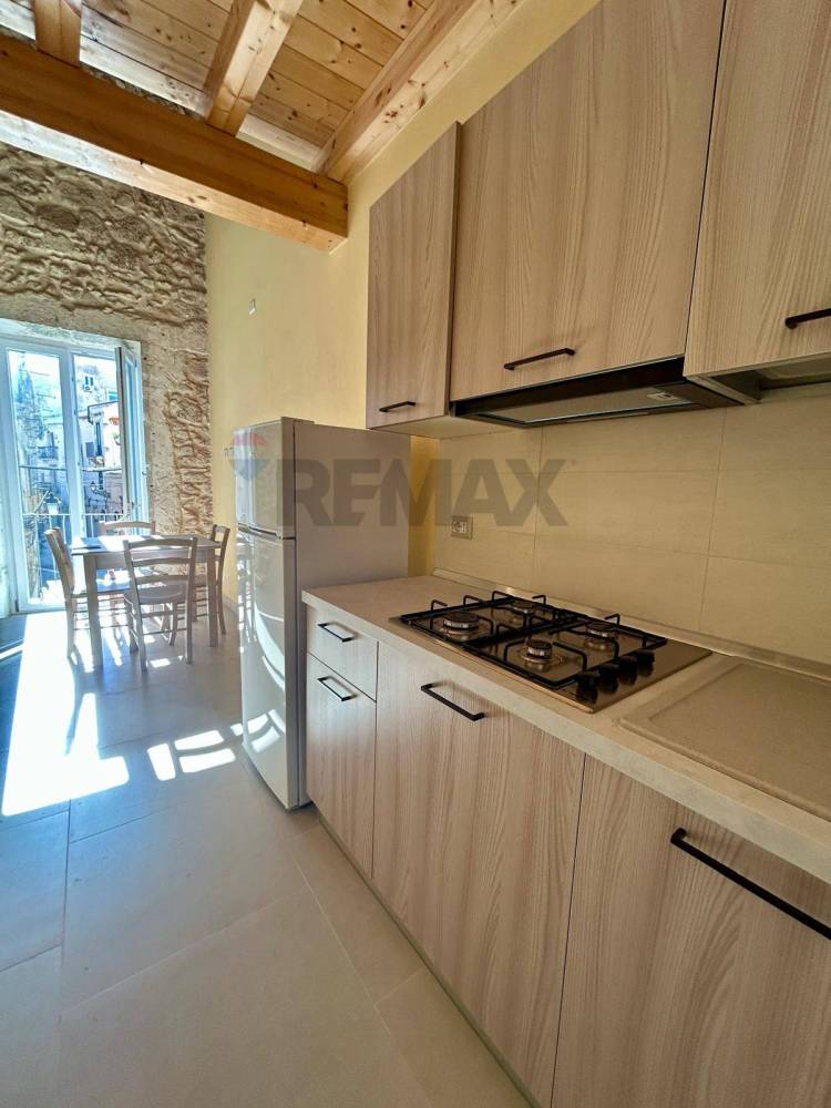 appartamento in affitto a Siracusa in zona Isola Ortigia