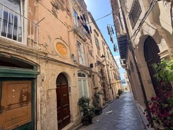 appartamento in affitto a Siracusa in zona Isola Ortigia