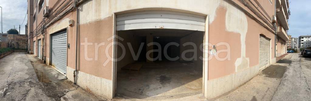 locale commerciale in affitto a Siracusa in zona Centro Città