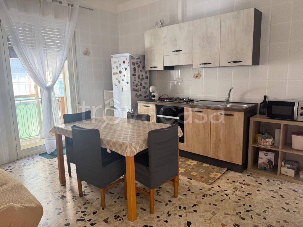 appartamento in affitto a Siracusa in zona Grottasanta