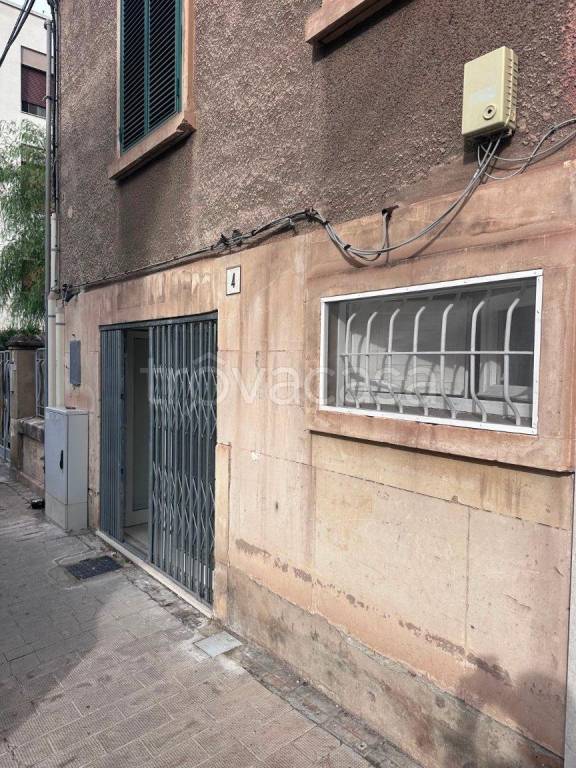 locale commerciale in affitto a Siracusa in zona Centro Città