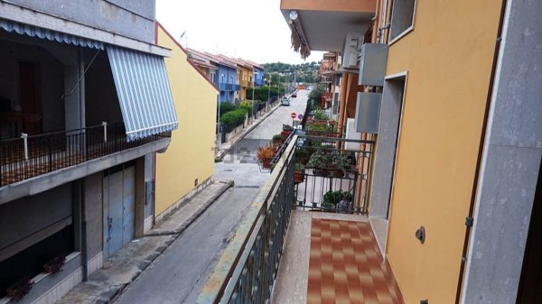 appartamento in affitto a Solarino