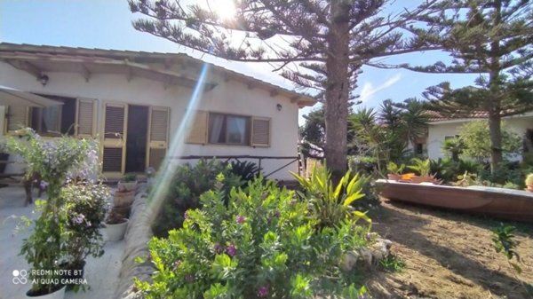 casa indipendente in affitto a Portopalo di Capo Passero