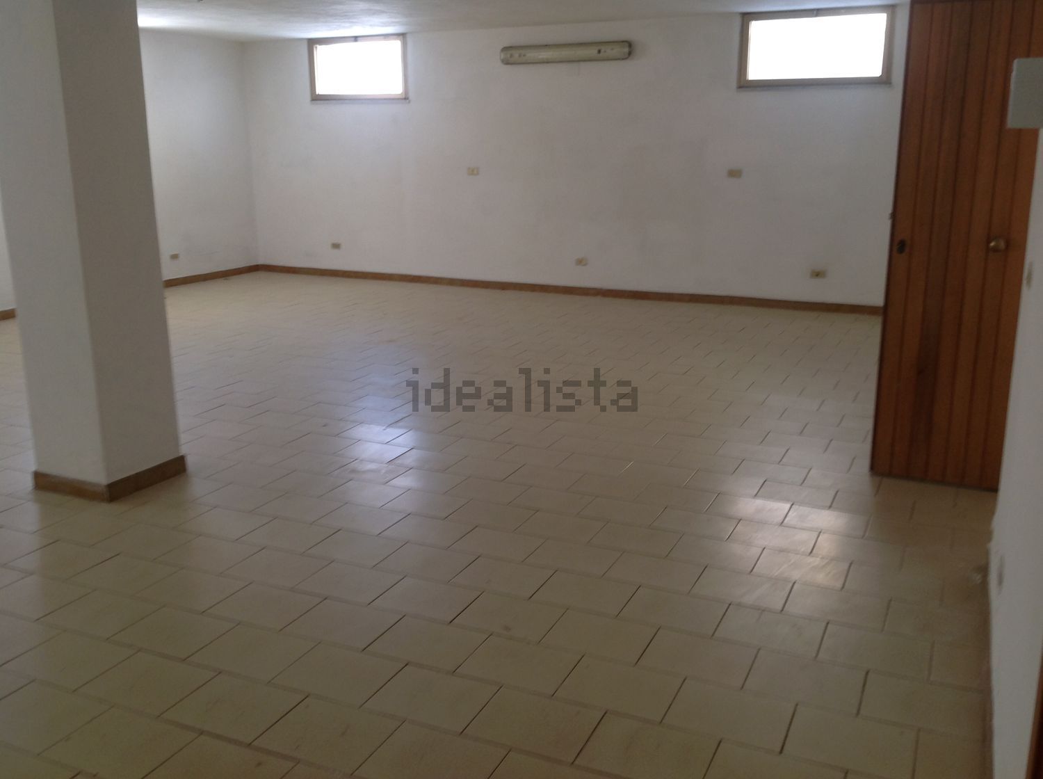 locale di sgombero in affitto ad Alghero