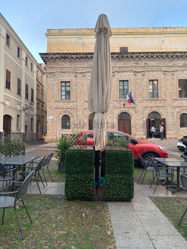 locale commerciale in affitto ad Alghero in zona Centro Storico