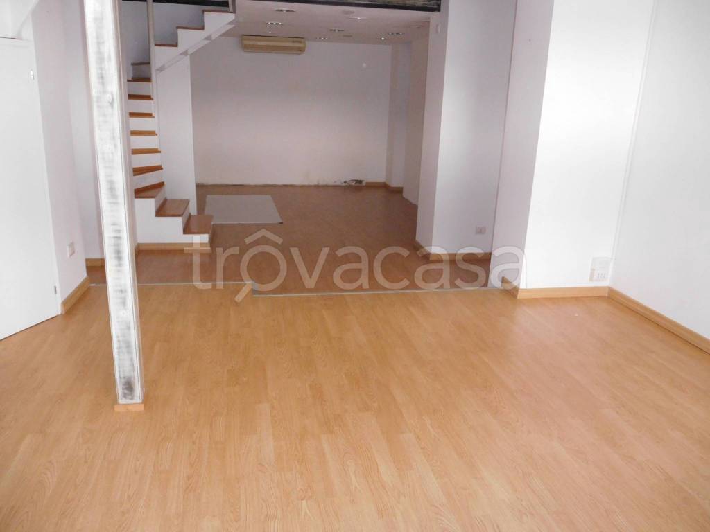 negozio in affitto ad Alghero