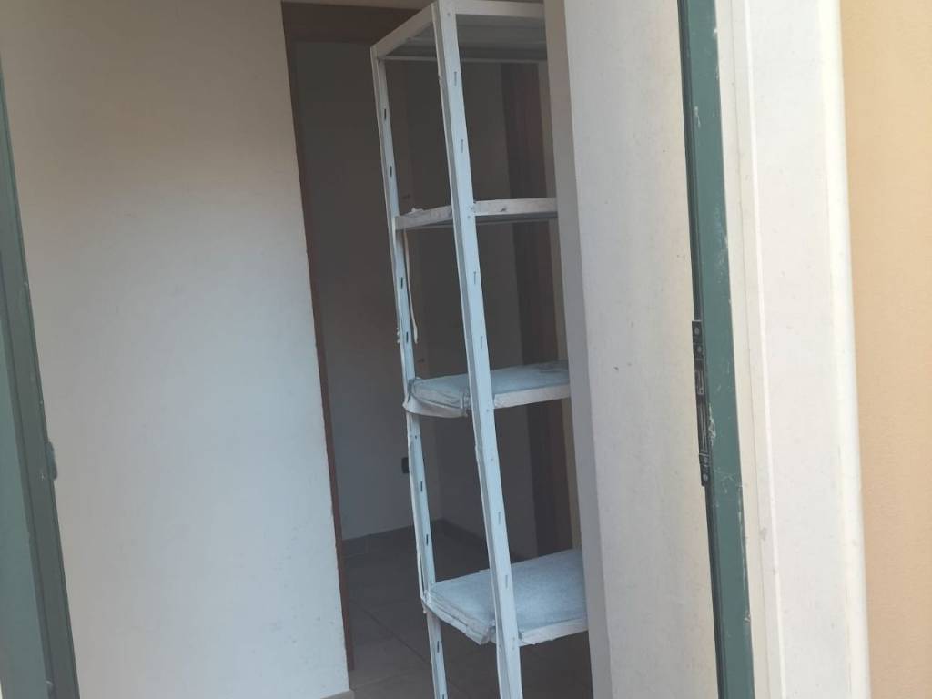 negozio in affitto ad Alghero in zona Calabona