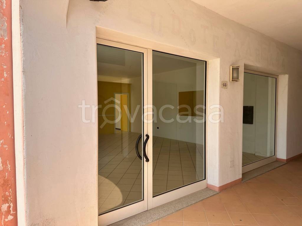 monolocale in affitto ad Arzachena in zona Abbiadori