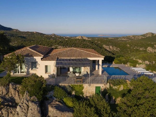 casa indipendente in affitto ad Arzachena in zona Porto Cervo