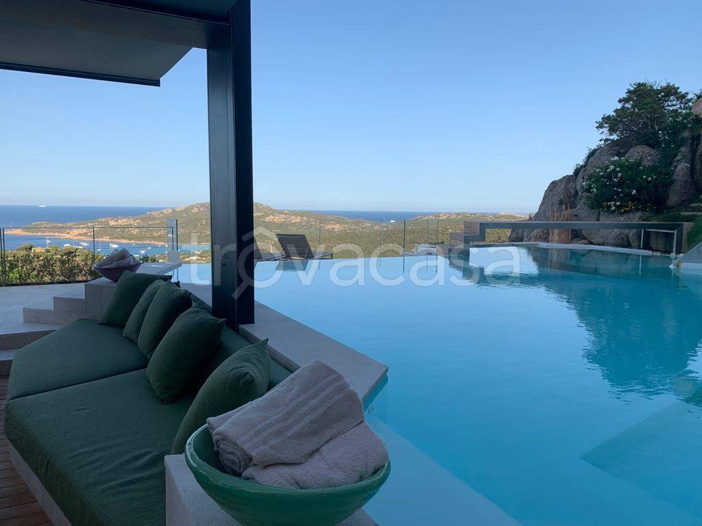 casa indipendente in affitto ad Arzachena in zona Porto Cervo