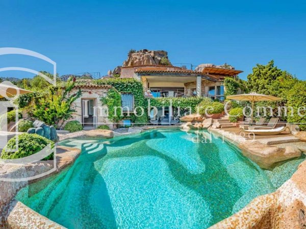 casa indipendente in affitto ad Arzachena in zona Porto Cervo