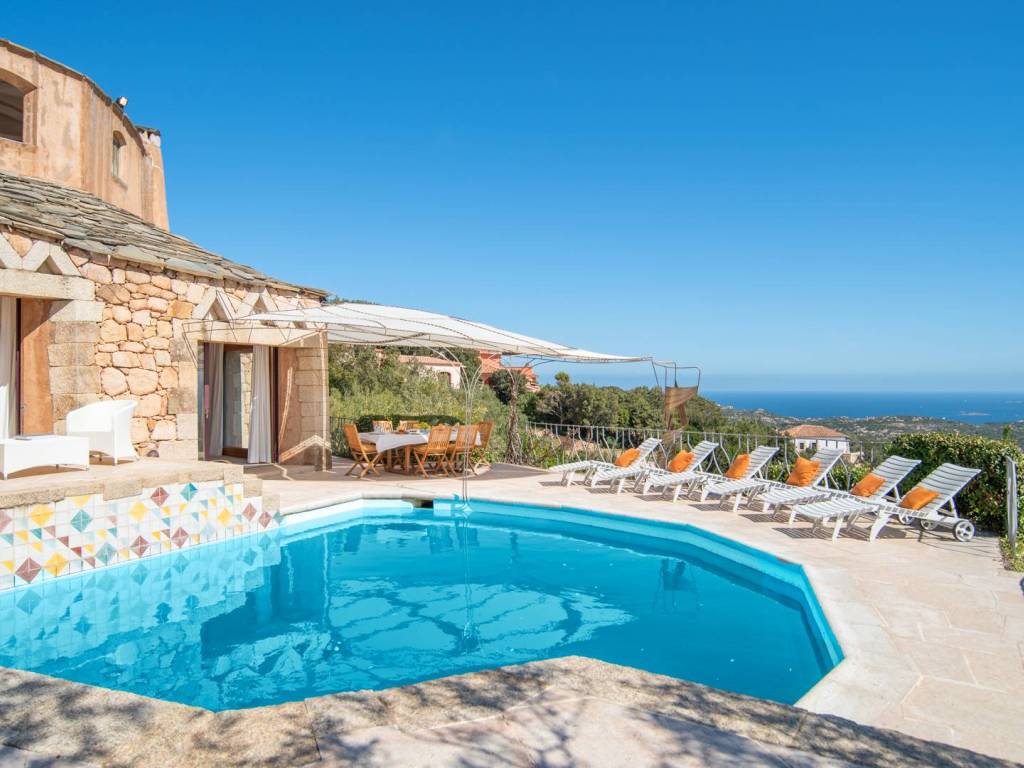 casa indipendente in affitto ad Arzachena in zona Porto Cervo