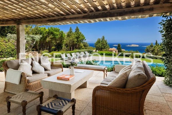 casa indipendente in affitto ad Arzachena in zona Porto Cervo