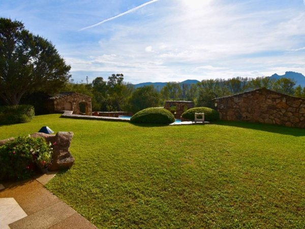 villa in affitto ad Arzachena