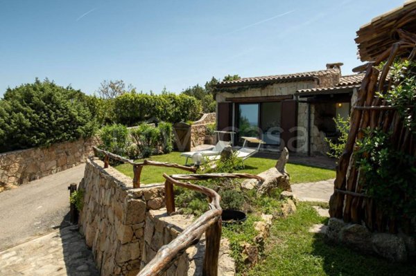 appartamento in affitto ad Arzachena in zona Baja Sardinia