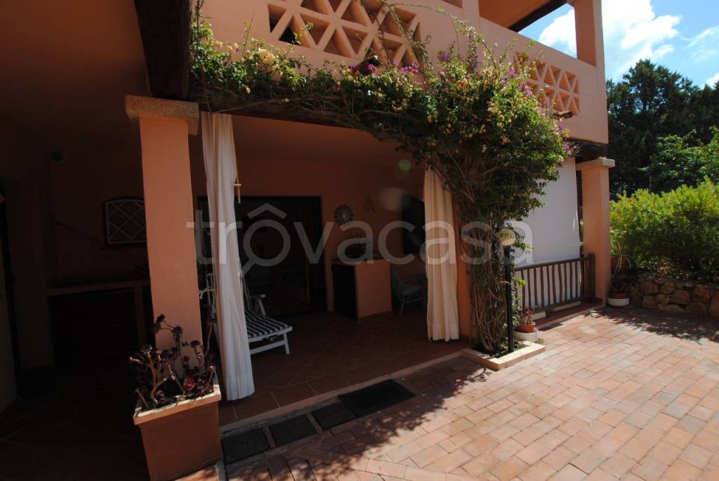 appartamento in affitto ad Arzachena in zona Baja Sardinia