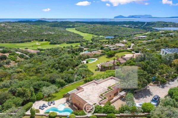 casa indipendente in affitto ad Arzachena in zona Capriccioli