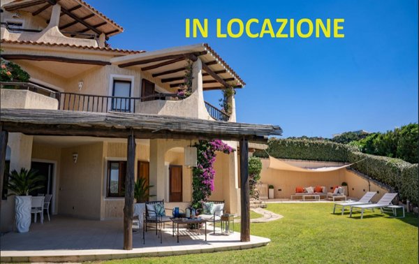 appartamento in affitto ad Arzachena in zona Abbiadori