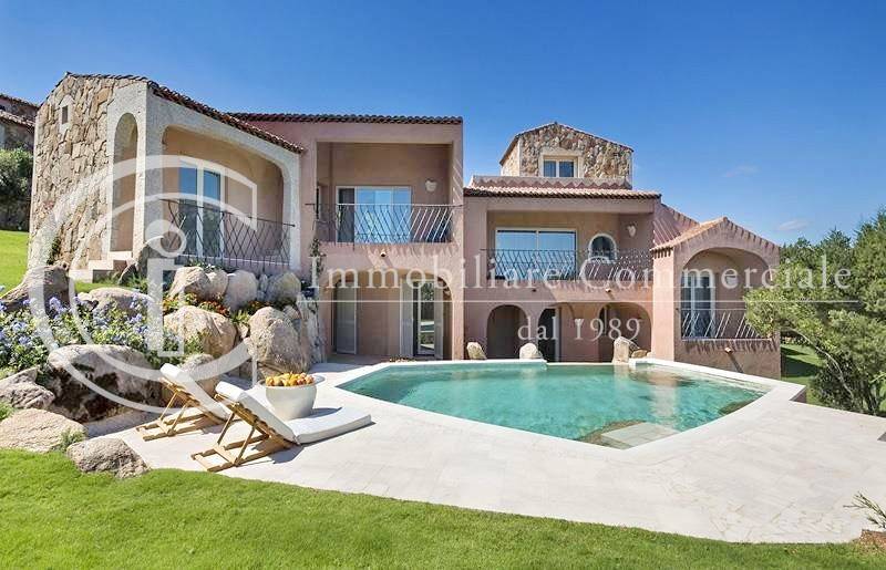 casa indipendente in affitto ad Arzachena in zona Porto Cervo