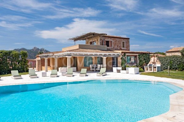 casa indipendente in affitto ad Arzachena