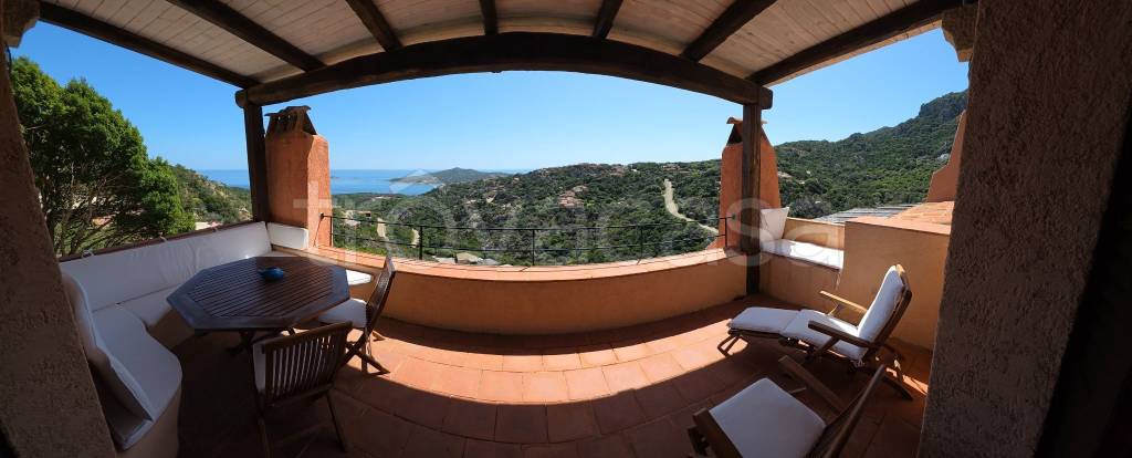 appartamento in affitto ad Arzachena in zona Pantogia