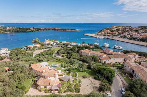 casa indipendente in affitto ad Arzachena in zona Porto Cervo