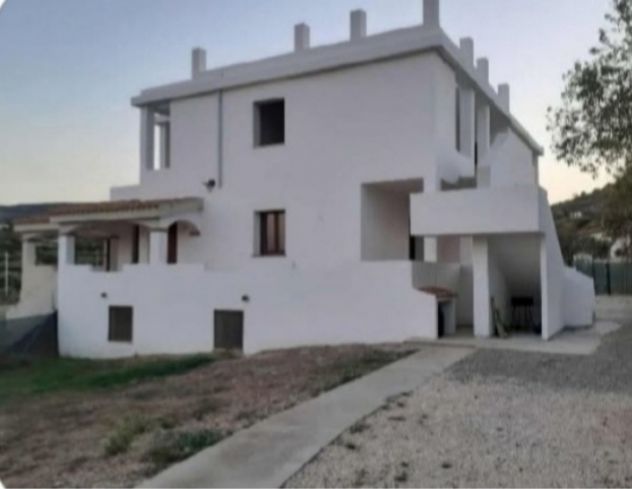 casa indipendente in affitto a Castelsardo in zona Lu Bagnu