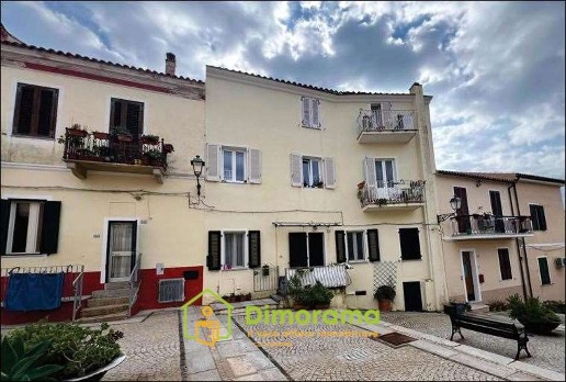 appartamento in affitto a La Maddalena