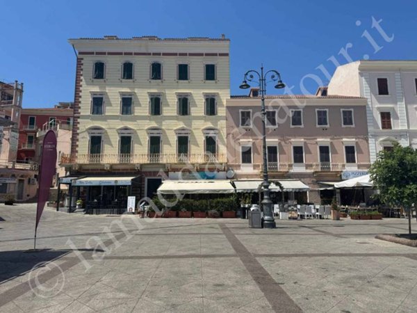 appartamento in affitto a La Maddalena