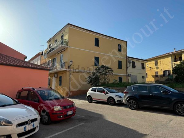 appartamento in affitto a La Maddalena