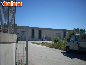 ufficio in affitto a Muros