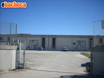 ufficio in affitto a Muros
