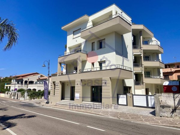 negozio in affitto ad Olbia