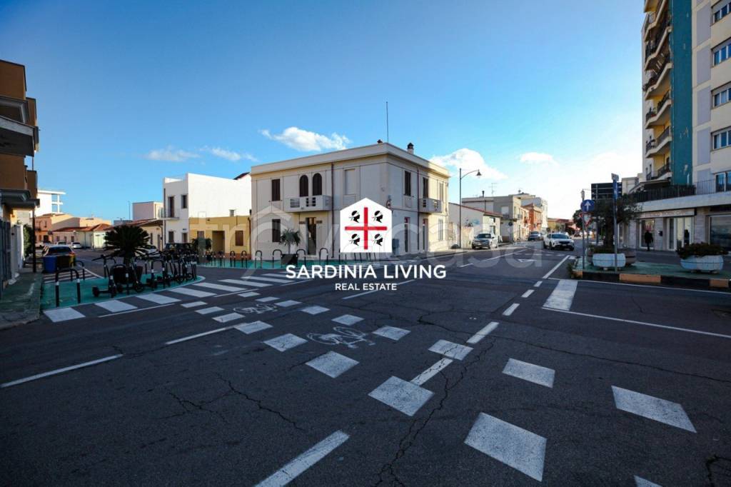 negozio in affitto ad Olbia in zona Centro Storico